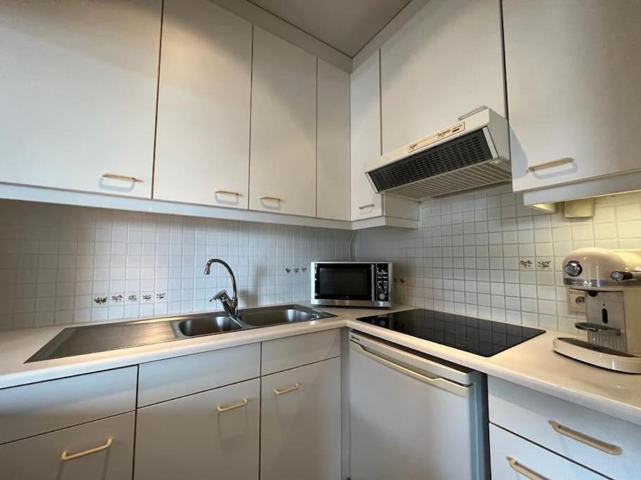 Sfeervol Appartement Met Zeezicht Middelkerke Esterno foto